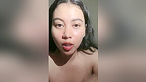 Beginner Video Of Widow Masturbating In The Room