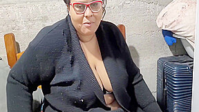 Trainer Will get A Huge Squirt When She Will get Fucked By Her Scholar 18+