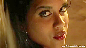 Bollywood Brunette Dancing Gracefullly And Seductively