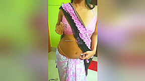 Unique- Desi Woman Ramya Strip Tease Her Saree