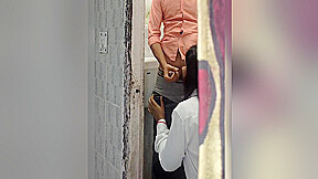 Viral Mms Instructor And scholar 18+ Caught In Faculty Washroom